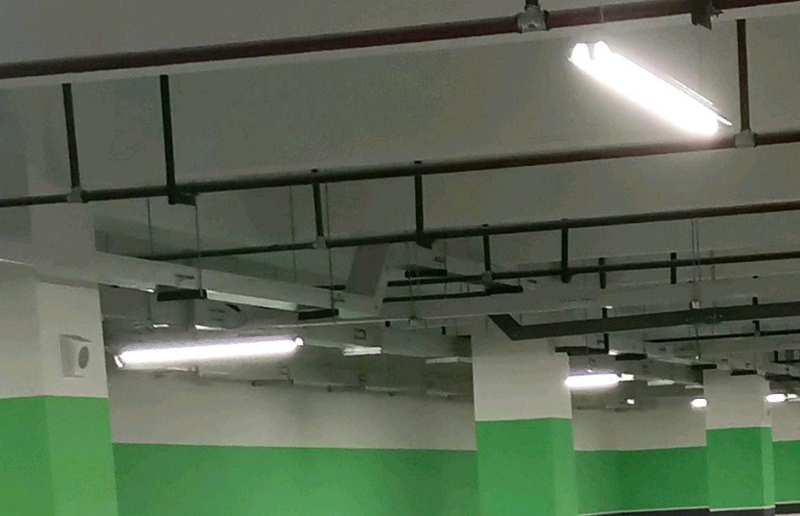 LGA-E T8 AC220-240V högskyddsnivå LED-rör tri-bevis